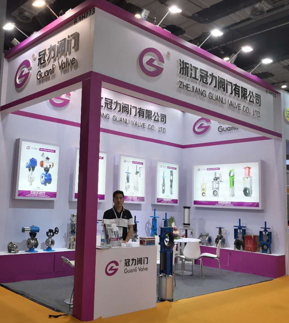 Guanli at Valve Expo